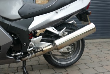 black1804010-1744972447