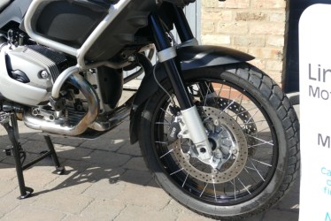 re0105015-1746084497