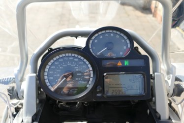 re0105022-1746084498