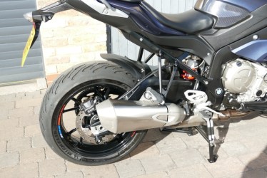 xr1009003-1757576008