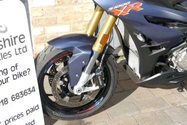 xr1009008-1757576009