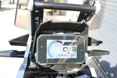 xr1009036-1757576475