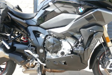 xr1206016-1749758793