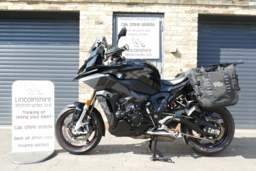 xr1206019-1749758793